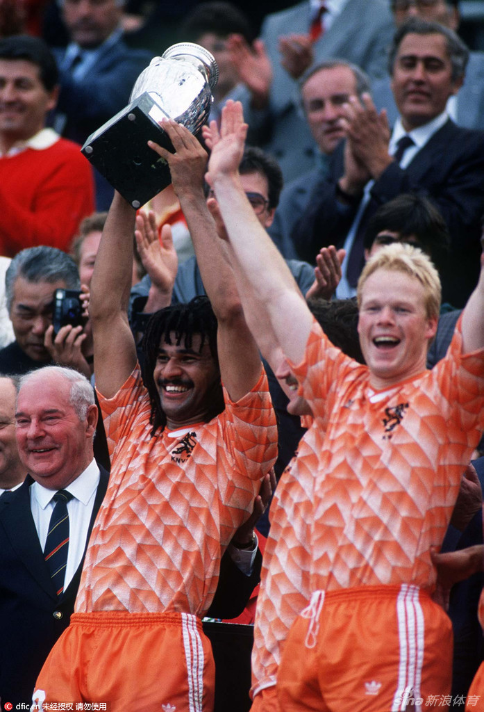 回眸:1980-1988欧洲杯冠军_高清图集_新浪网