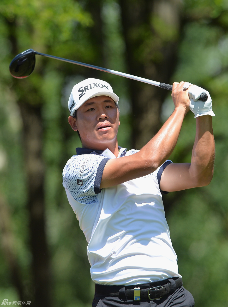 吴阿顺备战欧巡奥地利公开赛_高清图集_新浪网