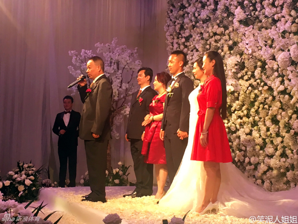 张池明幸福完婚新娘美貌动人_高清图集_新浪网