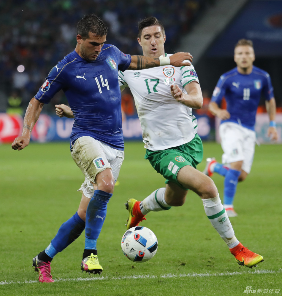[欧洲杯]意大利0-1爱尔兰_高清图集_新浪网