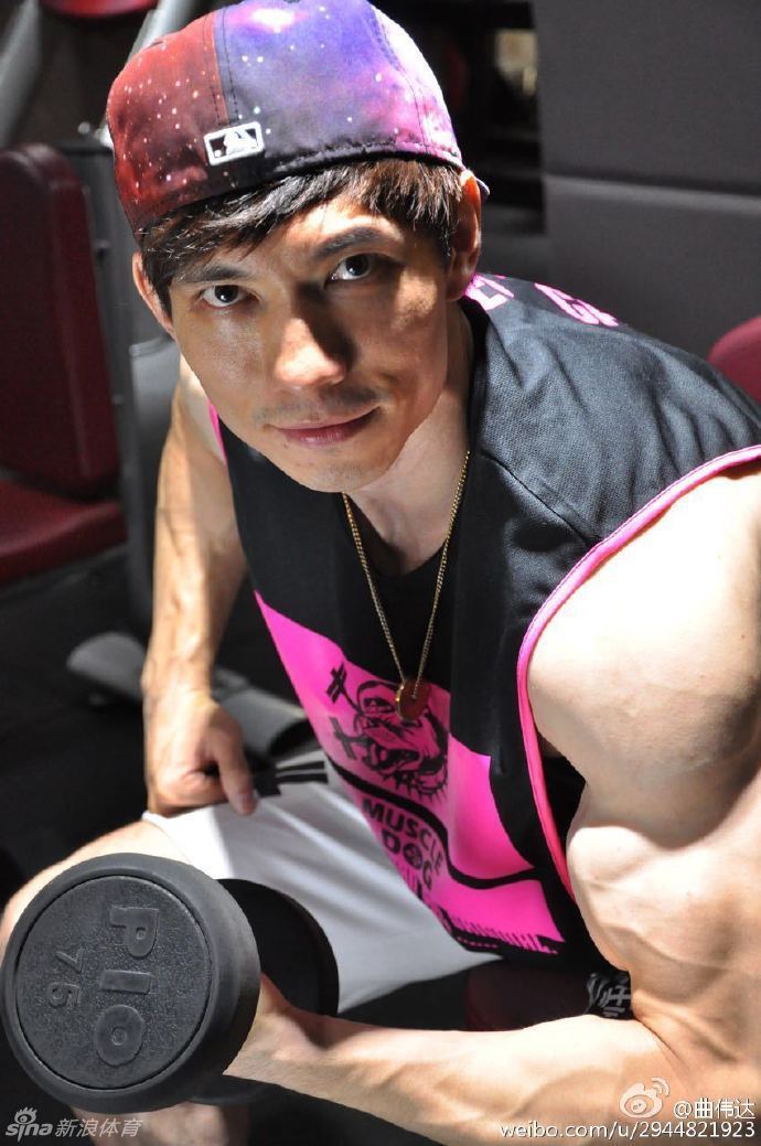 【全民show身趴】之古典健美冠军_高清图集_新浪网