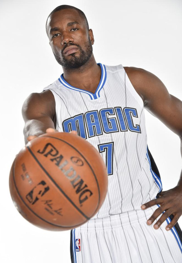 伊巴卡深情轻松