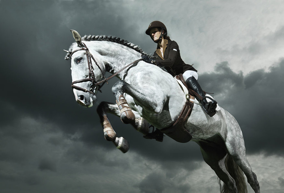 马背女骑士展现力与美_高清图集_新浪网