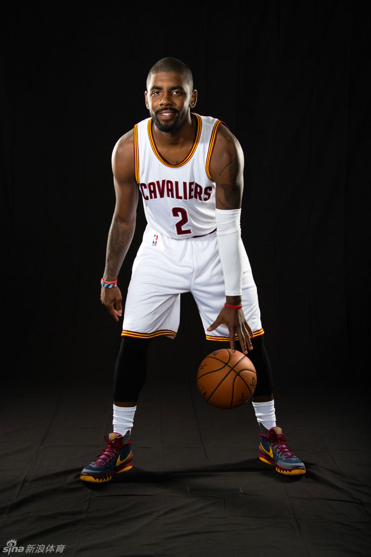 骑士队新赛季定妆照_高清图集_新浪网