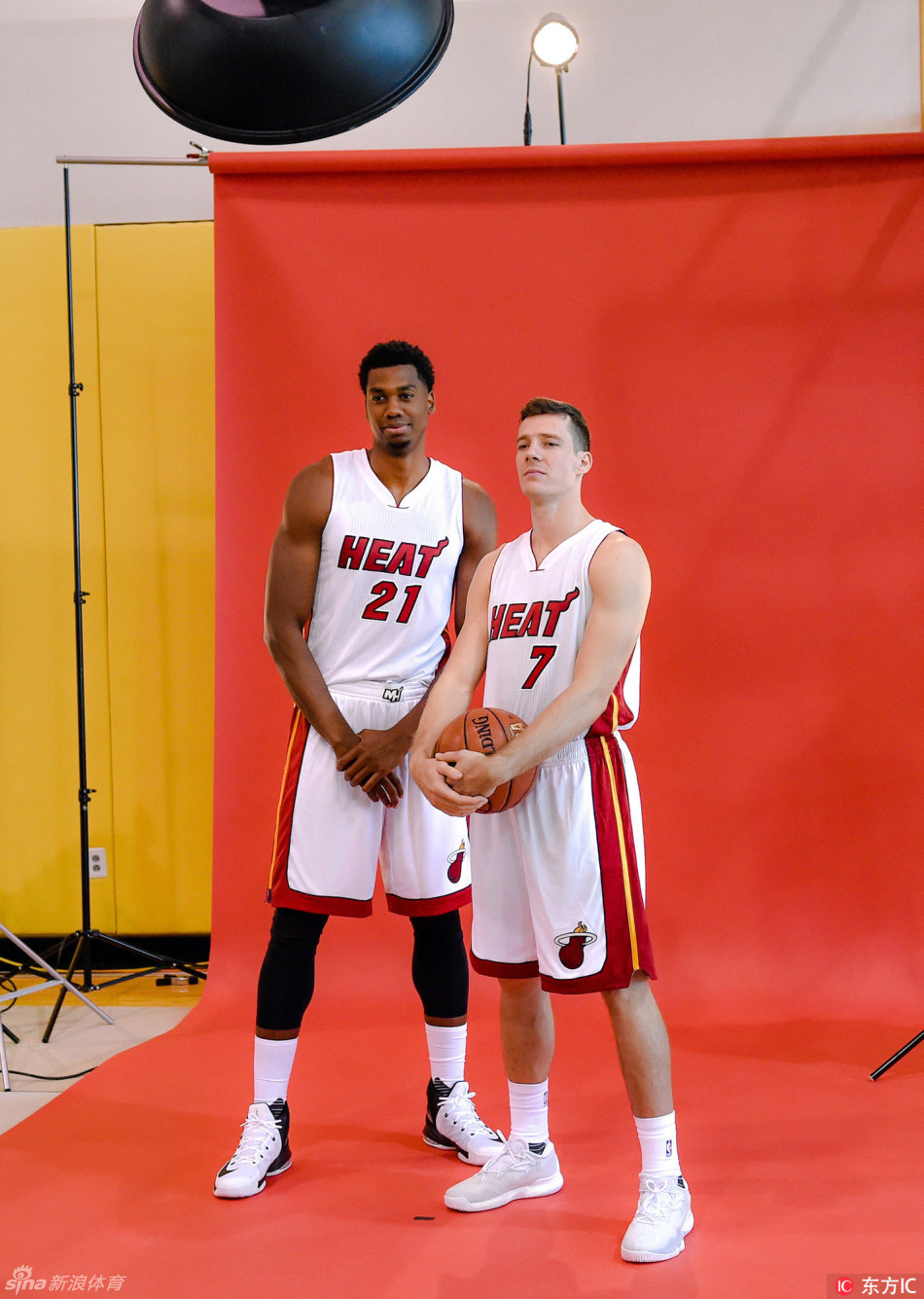 热火拍摄新赛季定妆照_高清图集_新浪网