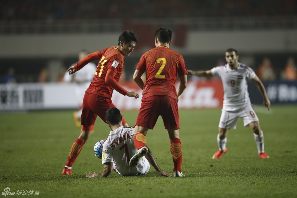 新浪直击12强赛国足0-1叙利亚