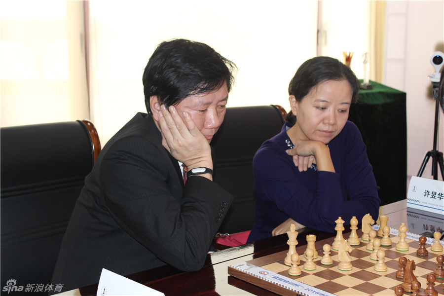 10月5日上午,"蓝箭培训杯"·2016中国国际象棋大师混双赛在上海海湾