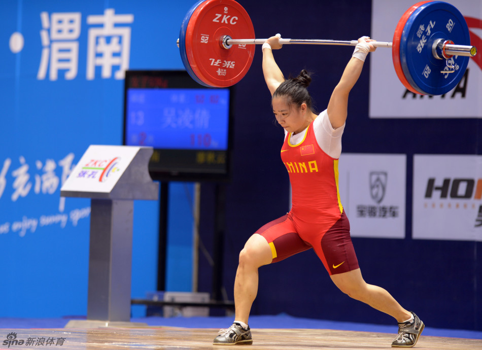 全国女子举重冠军赛13日赛况_高清图集_新浪网