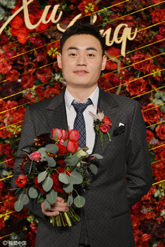 击剑女神许安琪大婚惠若琪伴娘_高清图集_新浪网