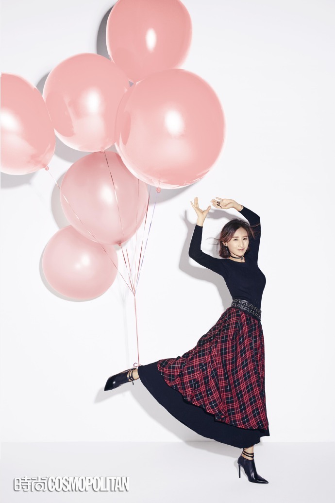 何雯娜为时尚杂志拍写真大片_高清图集_新浪网