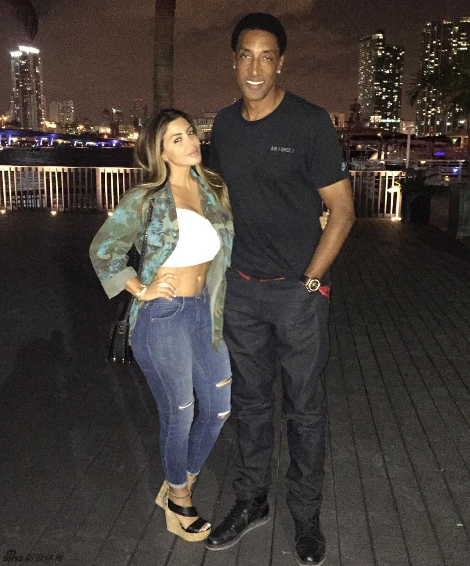 皮蓬与美艳妻子闹离婚