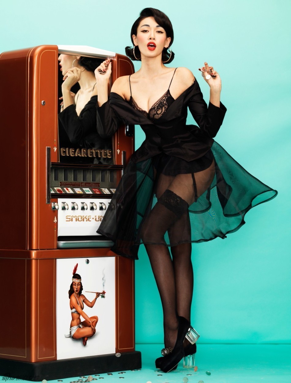 《真男》军队霸王花张蓝心男人装写真