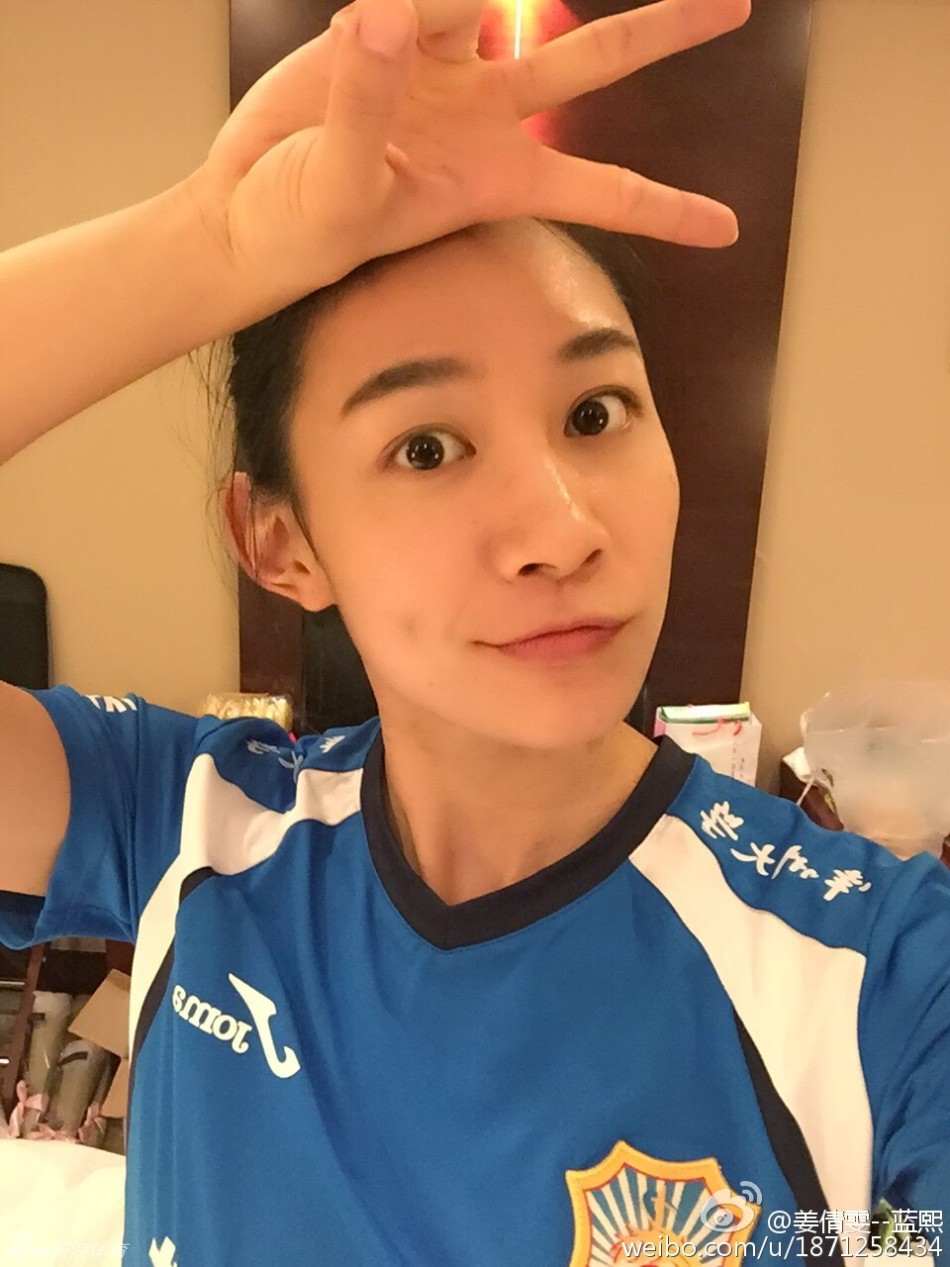 江苏女排酒窝美女似张庭_高清图集_新浪网