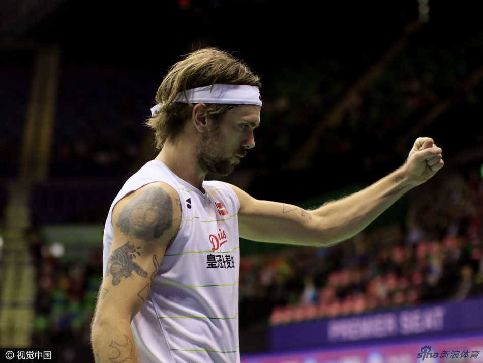 约根森霸气庆祝