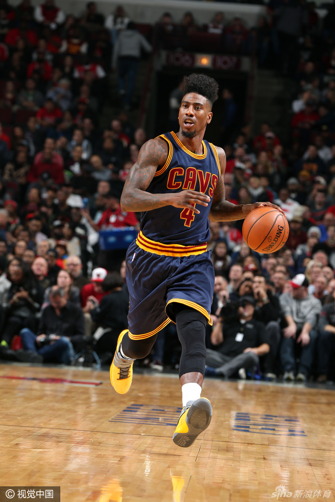 继续左滑进入下一图集 继续左滑进入下一图集 [常规赛]骑士105-111