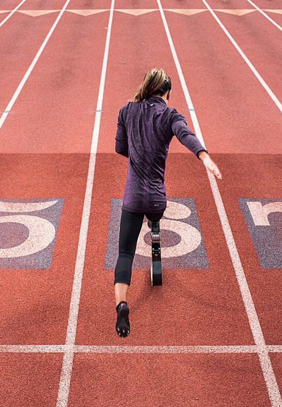 跑者人生: 残疾挡不住跑步热情