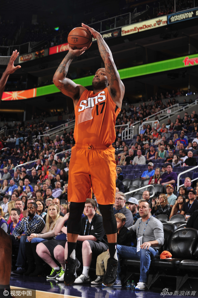 [常规赛]12月12日精彩赛况_高清图集_新浪网