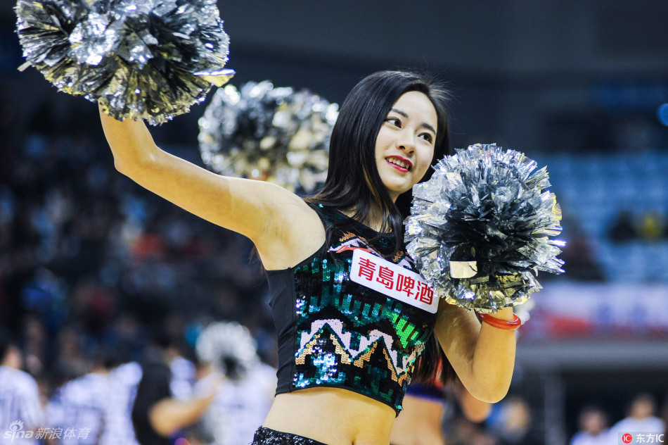 cba拉拉队宝贝热力舞姿激情无限