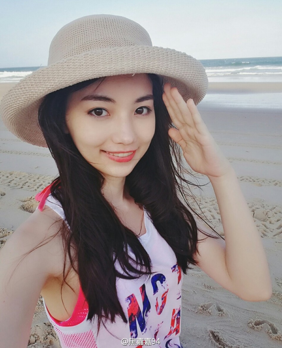 黑嘉嘉最新微博表情包_高清图集_新浪网