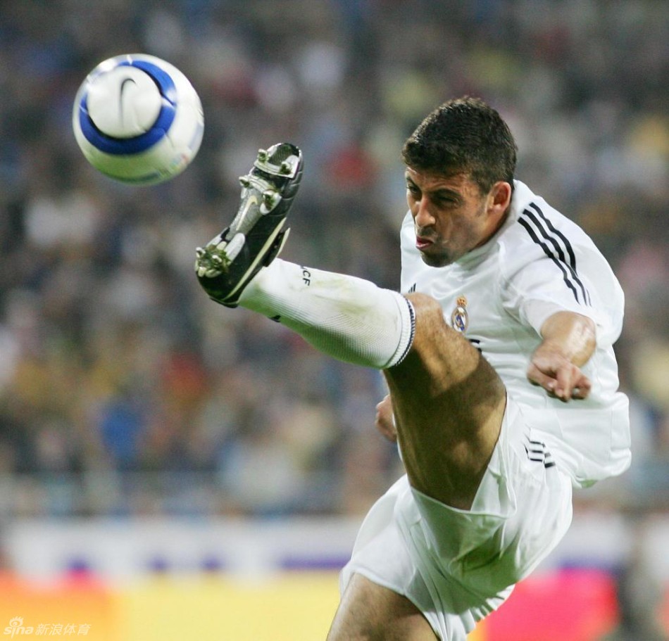 皇马历史上的外籍后卫们_高清图集_新浪网