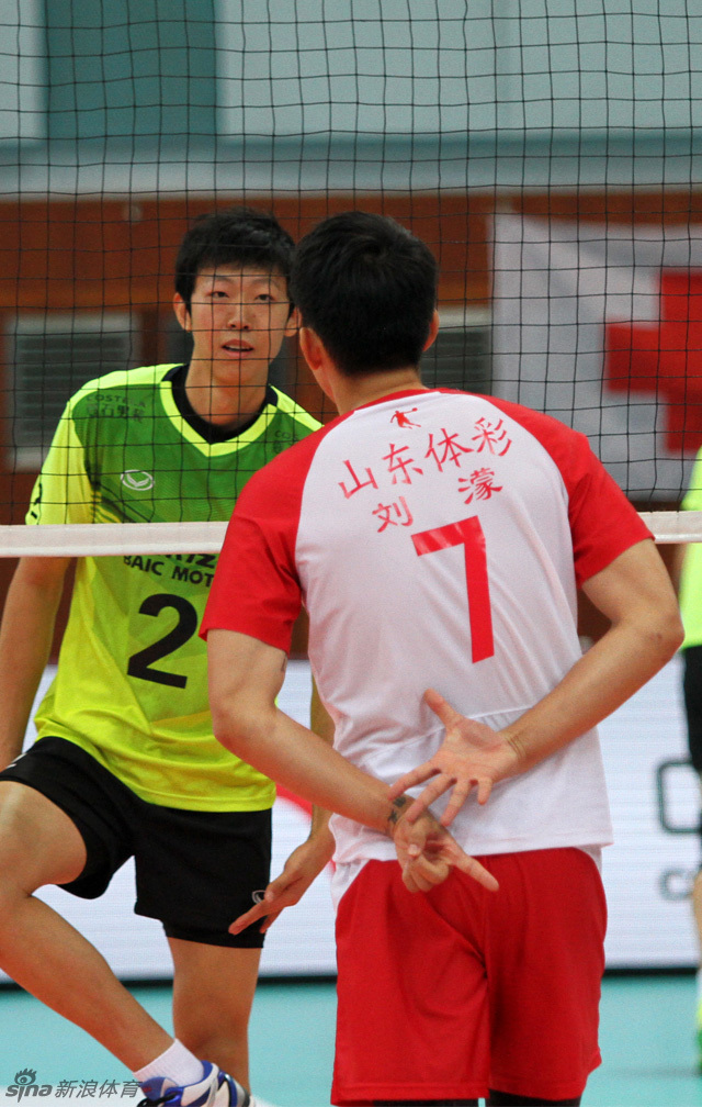 快门|排球场上那些暗号_高清图集_新浪网