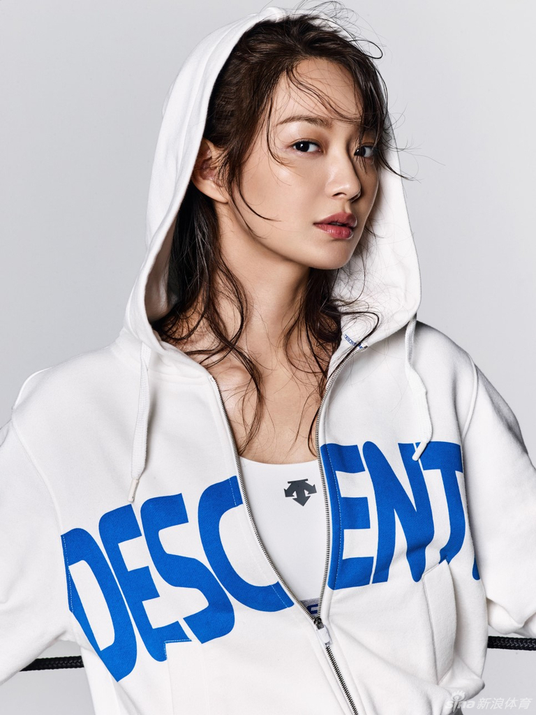 韩国女星申敏儿变拳击手 玲珑身材凹凸有致_高清图集_新浪网