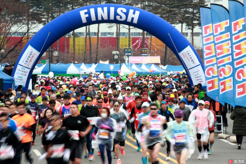 首尔举行马拉松挑战赛