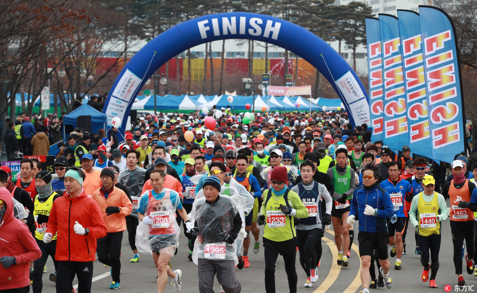 首尔举行马拉松挑战赛