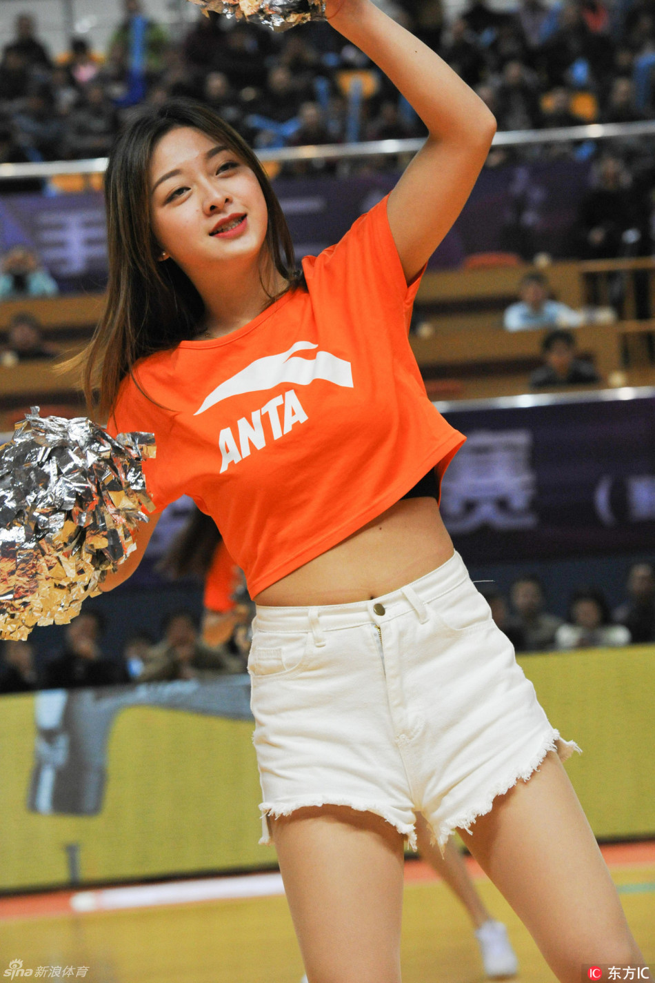 wcba季后赛拉拉队宝贝活力热舞