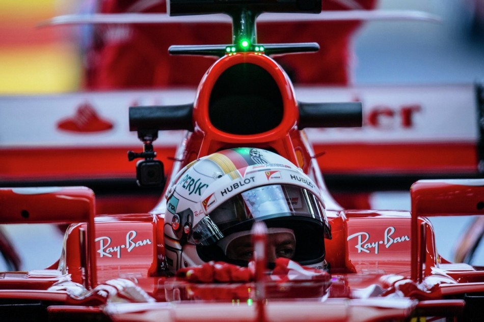 法拉利新车sf70-h赛道首航_高清图集_新浪网