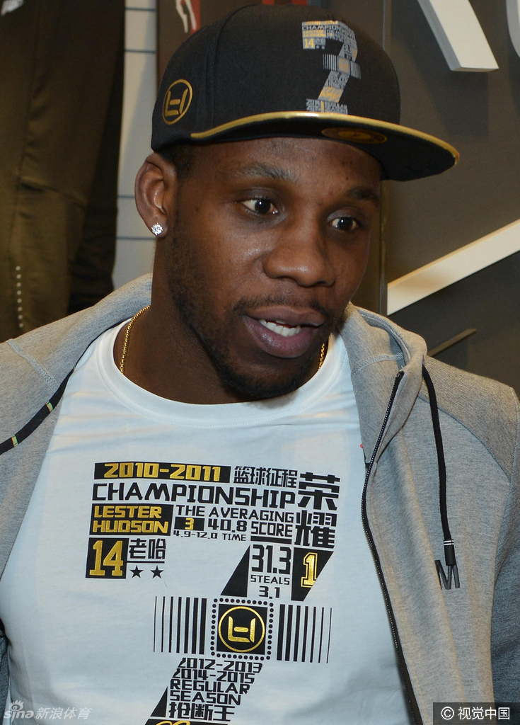 辽篮遭淘汰哈德森获球迷追随热情不减_高清图集_新浪网