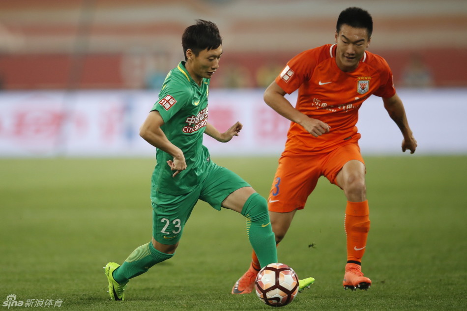 [中超]新浪直击鲁能1-0国安_高清图集_新浪网