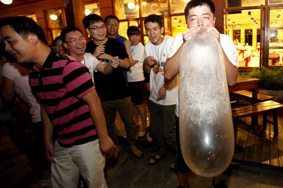 深圳举办首届青年性健康培训营