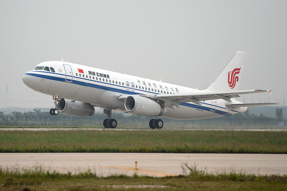 空客a320天津总装线第100架飞机首飞成功