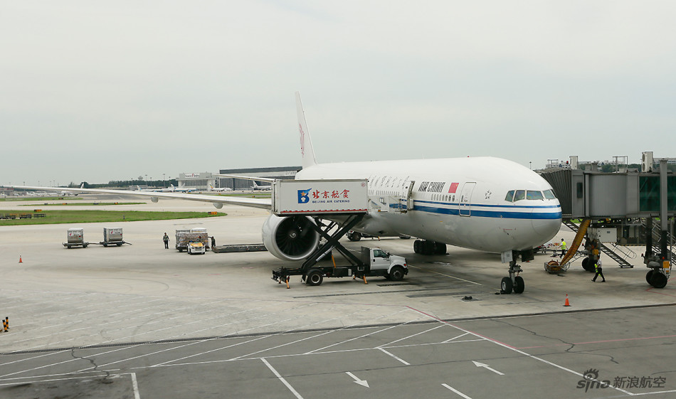 中欧航线体验:中国国航777-300er飞行美图