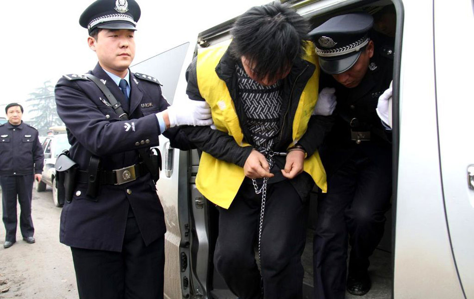 1 / 10 2012年2月21日,安徽省无为县一起杀人抛尸案,犯罪嫌疑人姚某某