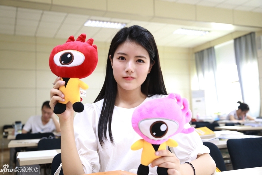 湖大女神蒋家敏 酷似高圆圆