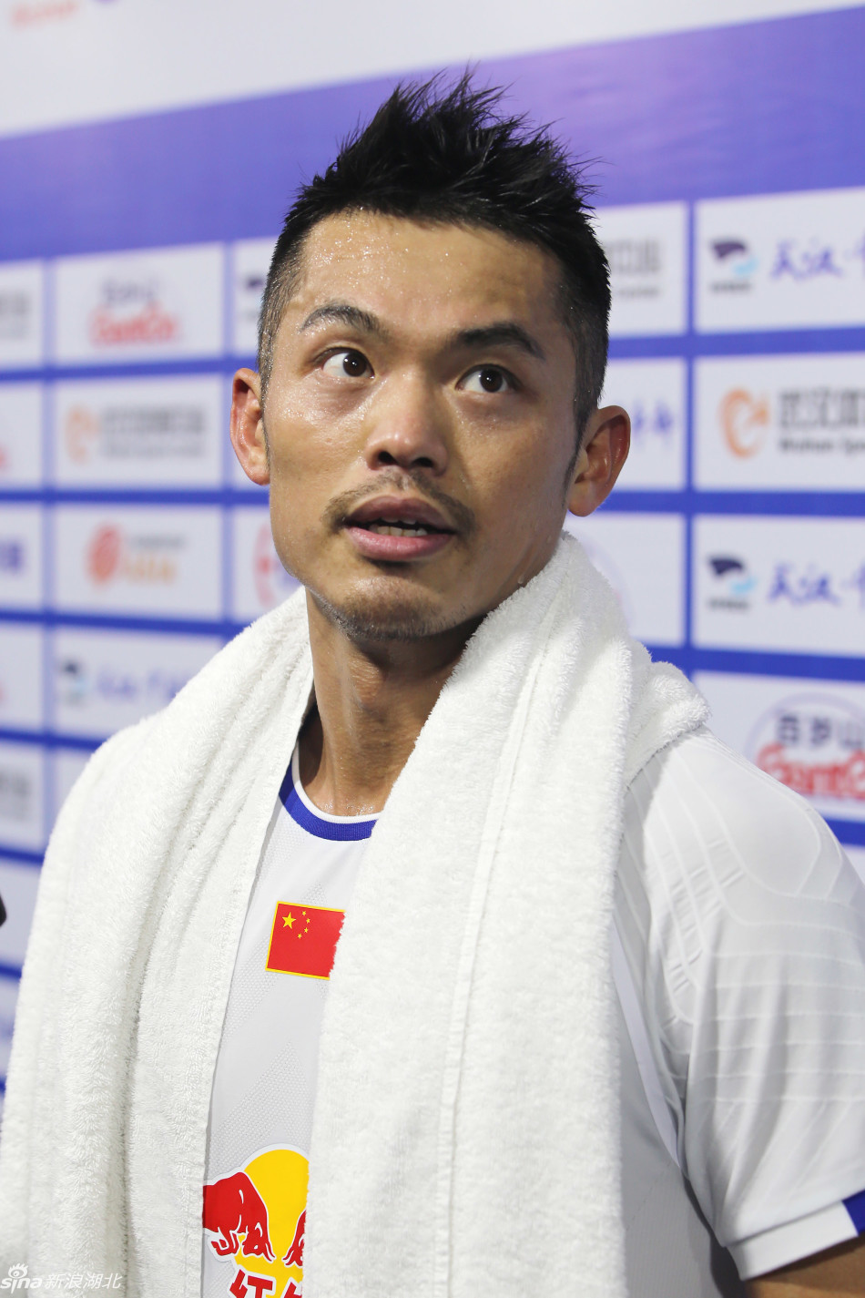 2017羽毛球亚锦赛:谌龙林丹首轮轻取对手晋级