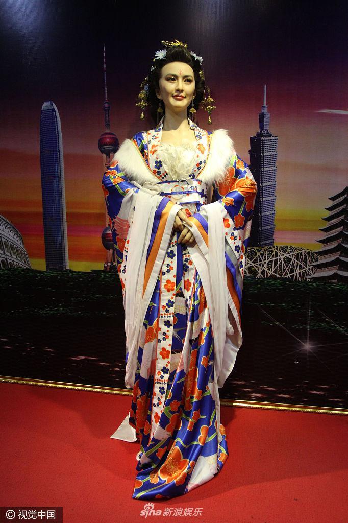 武汉蜡像馆惊现雷人蜡像