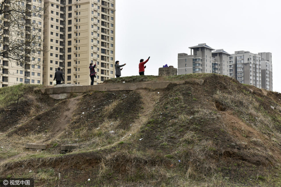 西安东郊韩森冢 闹市中的千年古墓
