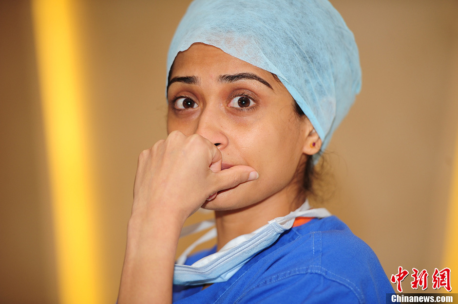 山西被挖眼男童在深圳植入义眼球