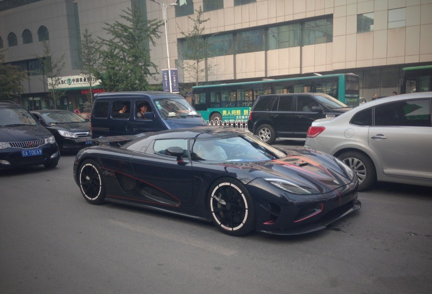 沈阳豪车大盘点 每2000辆车就可能有一辆是豪车