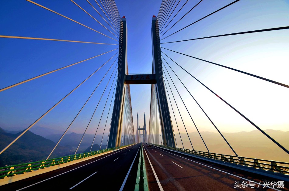 郴州称霸世界的少女"小蛮腰"创了7个世界第一_高清图集_新浪网