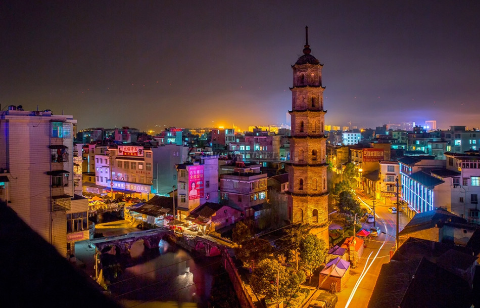 郴州汝城文塔屹立500多年 见证时光变迁