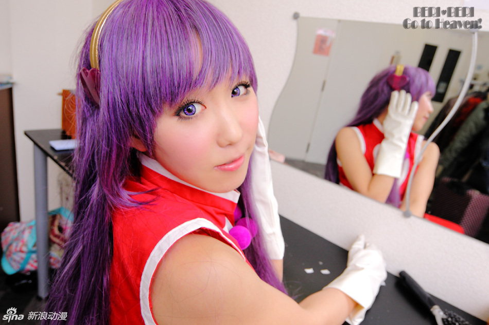 短裙美腿心形诱惑,kof麻宫雅典娜cos