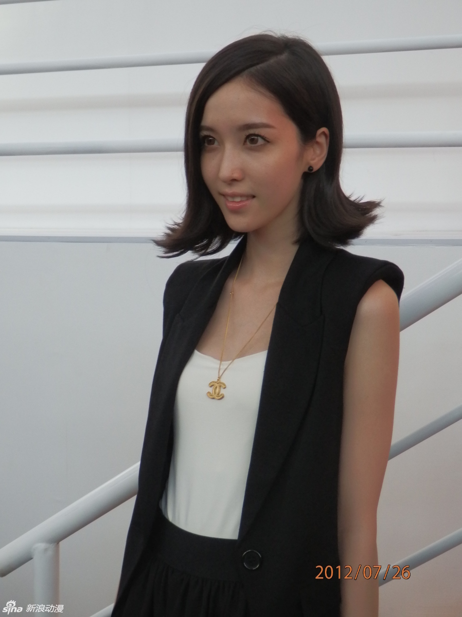 百度美女图片生活照-现实生活美女图片-百度美女头像图片自然(33p)