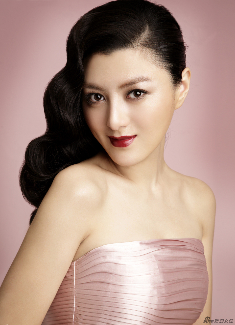 陈丽丽复古妆容