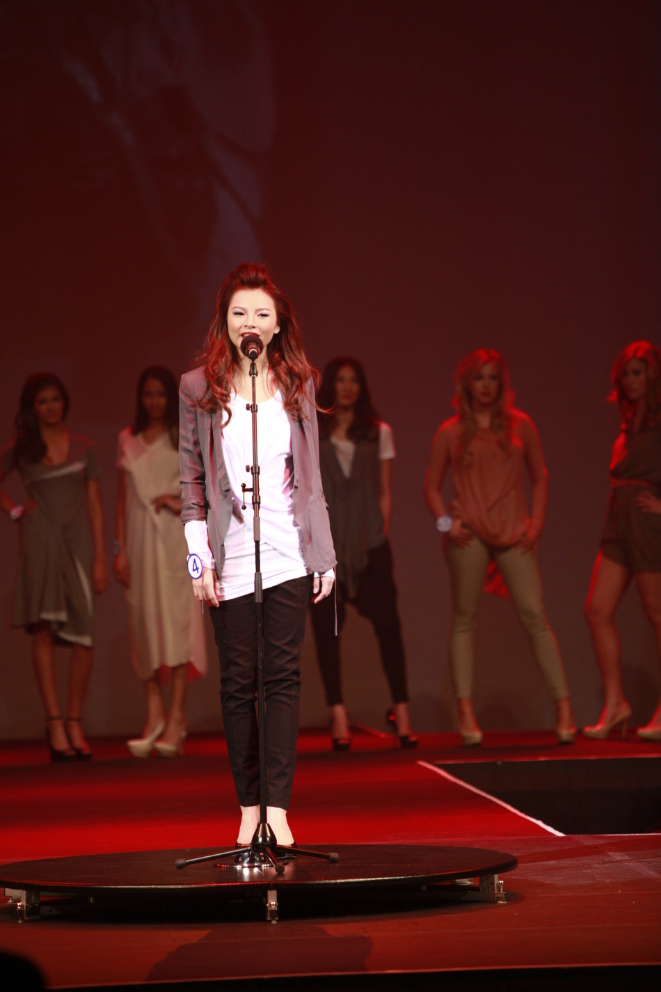 2012新丝路北美模特大赛 jnby日装展示