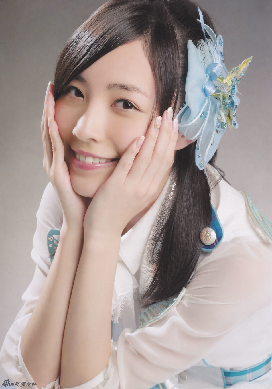 日本少女团体hkt48制服写真 笑容甜美