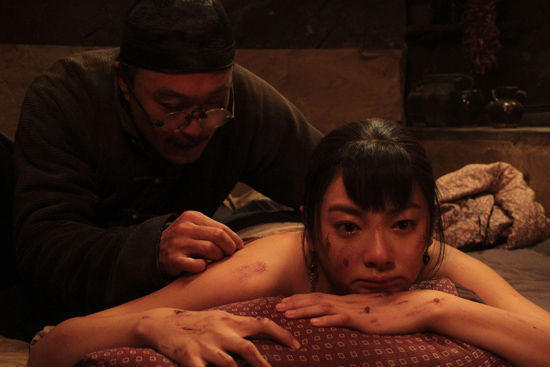 "达康书记"床戏照曝光 遭张雨绮骑行